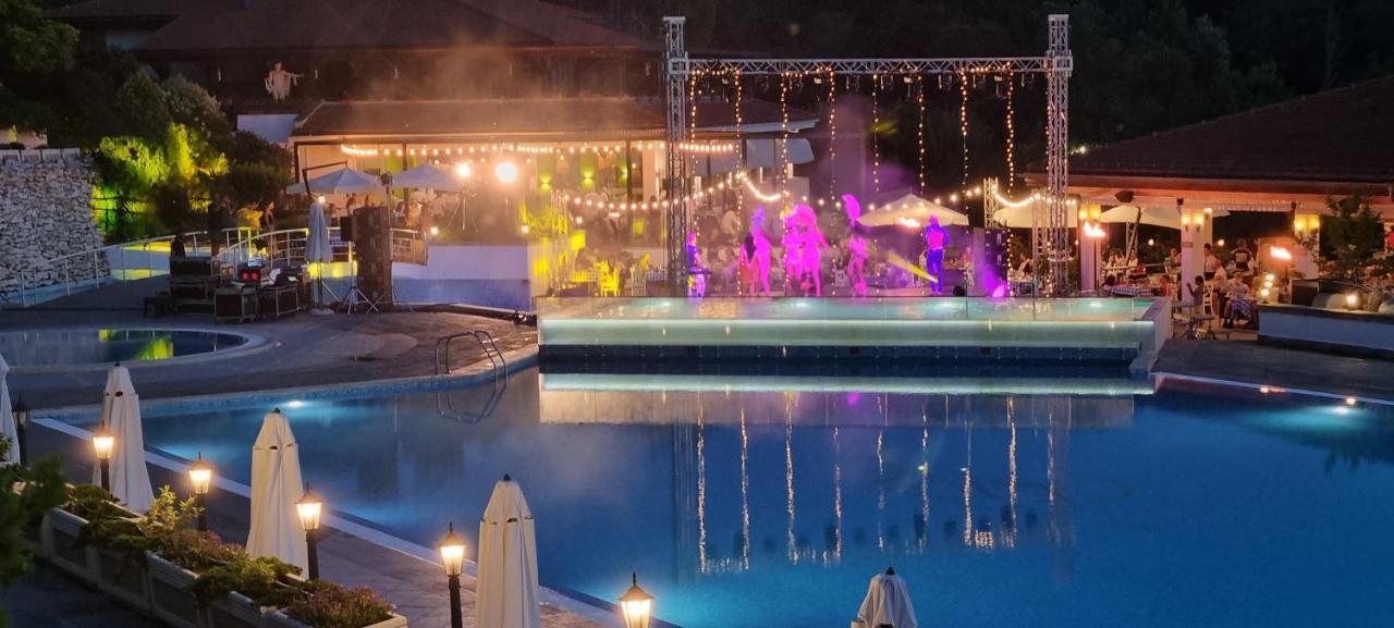 סוזופול Eve Santa Marina Apartments - Sea, Pools, Relax מראה חיצוני תמונה